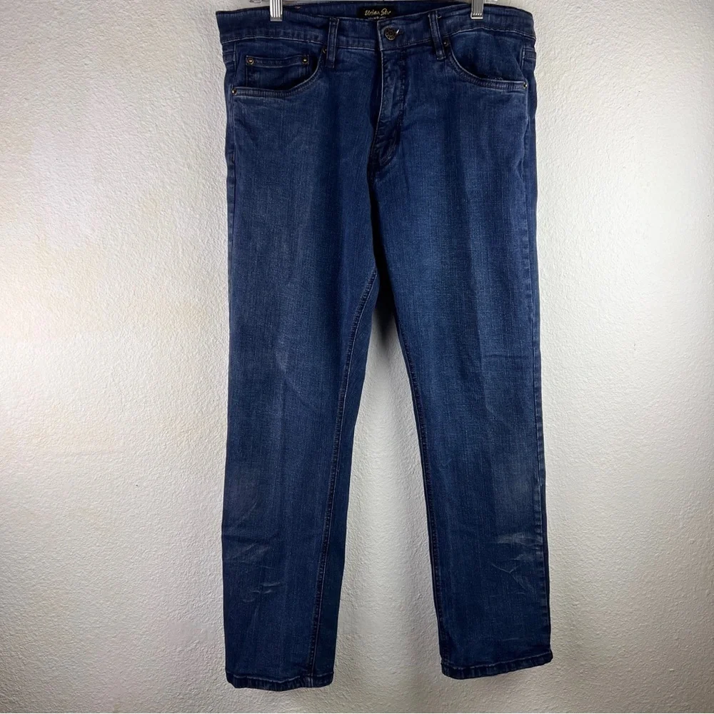 URBAN STAR JEANS. Quality weight denim in dark wash. Excellent Used Condition